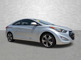 Used 2013 Hyundai Elantra SE video 1