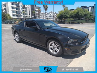 Used 2013 Ford Mustang Coupe image 1