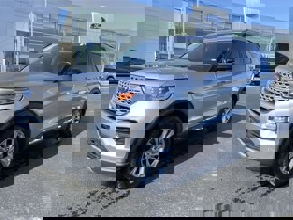 Certified 2023 Ford Explorer Limited w/ Equipment Group 301A image 1