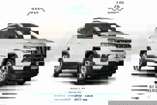 New 2025 Jeep Compass Latitude image 1