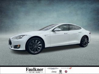 Used 2015 Tesla Model S 85D image 1