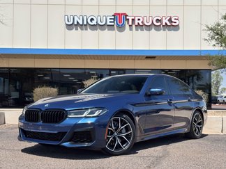 Used 2021 BMW 530i w/ M Sport Package image 1