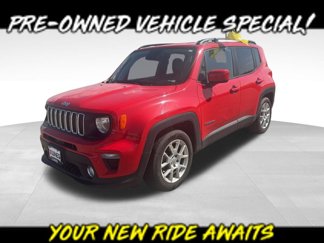 Used 2019 Jeep Renegade Latitude image 1