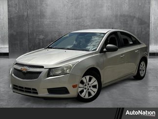 Used 2013 Chevrolet Cruze LS image 1