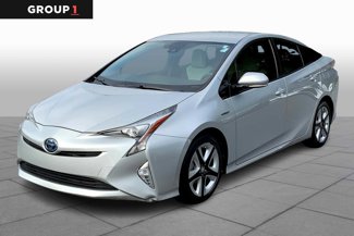 Used 2017 Toyota Prius Three image 1