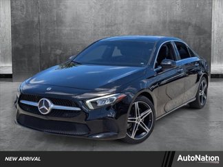 Used 2022 Mercedes-Benz A 220 image 1