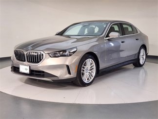 Used 2024 BMW 530i w/ Premium Package image 1