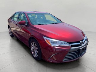 Used 2016 Toyota Camry XLE image 1