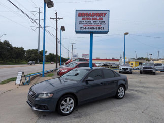 Used 2010 Audi A4 2.0T Premium image 1