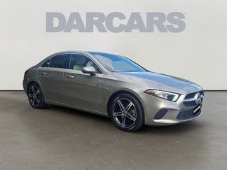 Used 2019 Mercedes-Benz A 220 4MATIC image 1