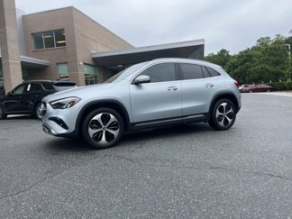 Used 2025 Mercedes-Benz GLA 250 image 1
