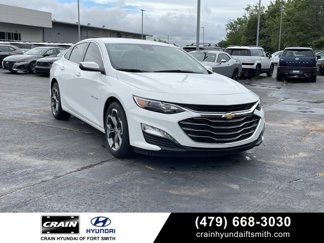 Used 2025 Chevrolet Malibu LT image 1