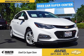 Used 2018 Chevrolet Cruze LT w/ Convenience Package image 1