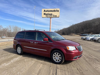 Used 2015 Chrysler Town & Country Touring w/ Driver Convenience Group image 1