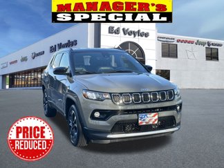 Used 2023 Jeep Compass Limited image 1