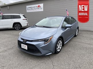 Used 2022 Toyota Corolla LE image 1