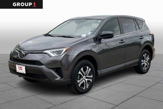 Used 2017 Toyota RAV4 LE image 1