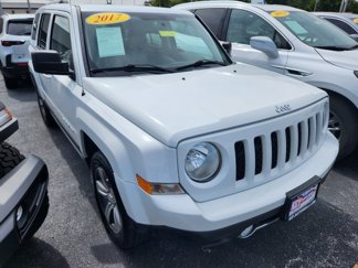 Used 2017 Jeep Patriot High Altitude image 1