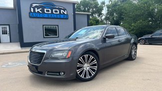 Used 2014 Chrysler 300 S image 1