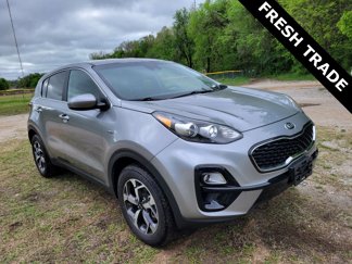 Used 2022 Kia Sportage LX image 1