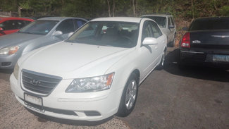 Used 2010 Hyundai Sonata GLS image 1