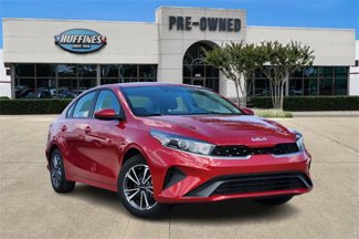 Used 2024 Kia Forte LXS image 1