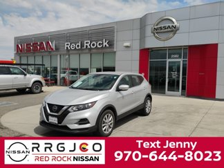 Used 2022 Nissan Rogue Sport S image 1