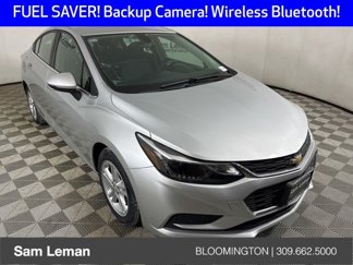 Used 2017 Chevrolet Cruze LT image 1