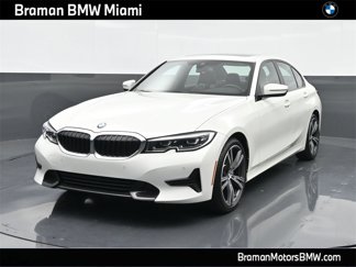 Certified 2022 BMW 330i Sedan w/ Driving Assistance Package image 1