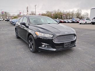 Used 2016 Ford Fusion SE image 1