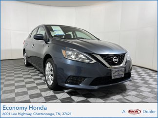 Used 2017 Nissan Sentra SV image 1