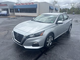 Used 2022 Nissan Altima 2.5 S image 1