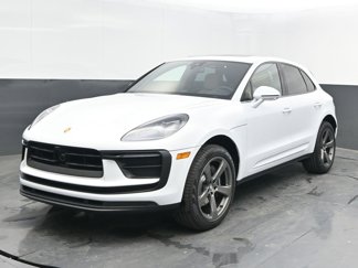 New 2025 Porsche Macan image 1