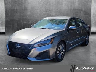 Certified 2023 Nissan Altima 2.5 SV image 1