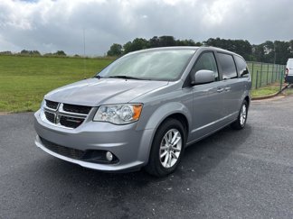 Used 2019 Dodge Grand Caravan SXT image 1