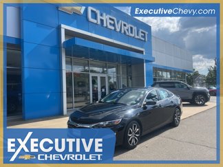 Used 2022 Chevrolet Malibu RS image 1