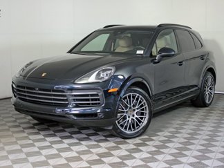 Certified 2023 Porsche Cayenne Platinum Edition image 1