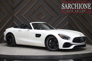 Used 2018 Mercedes-Benz AMG GT Roadster image 1