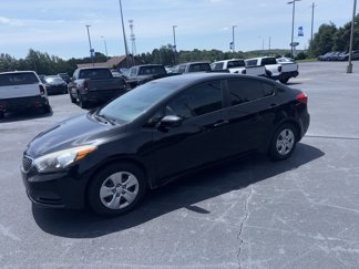 Used 2016 Kia Forte LX image 1