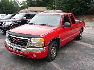 Used 2004 GMC Sierra 1500 SLE image 1