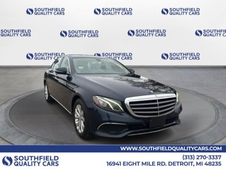 Used 2017 Mercedes-Benz E 300 4MATIC image 1