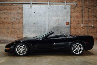 Used 2004 Chevrolet Corvette Convertible w/ Preferred Equipment Group image 1