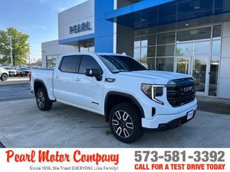 Used 2023 GMC Sierra 1500 AT4 w/ Technology Package image 1