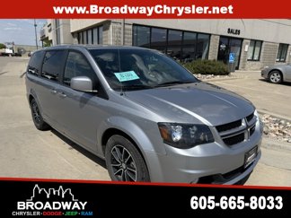 Used 2019 Dodge Grand Caravan GT image 1