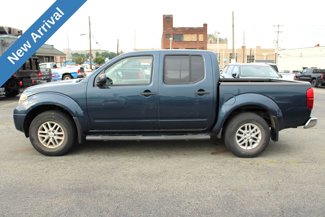 Used 2019 Nissan Frontier SV image 1