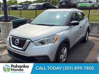 Used 2019 Nissan Kicks S image 1