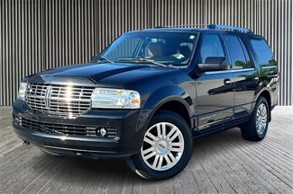 Used 2014 Lincoln Navigator 2WD w/ Equipment Group 101A image 1