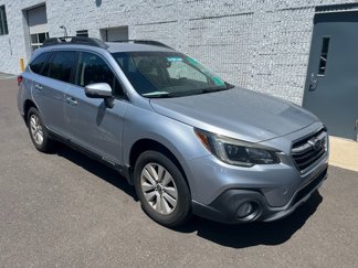 Used 2019 Subaru Outback 2.5i Premium image 1