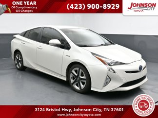 Used 2017 Toyota Prius Three Touring image 1
