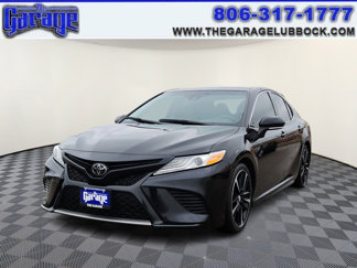 Used 2020 Toyota Camry XSE image 1